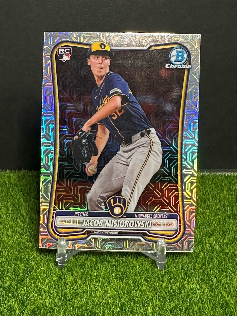 2026 Bowman Chrome Milwaukee Brewers Jacob Misiorowski Rookie Mojo Card